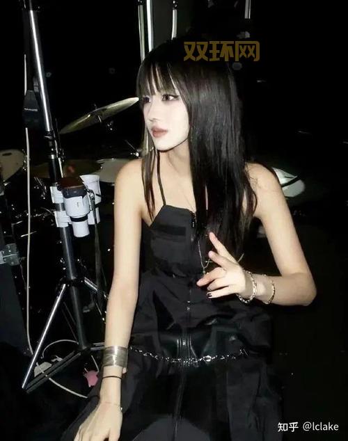 妃丽美COSPLAY精彩瞬间，火爆身材惊艳全场
